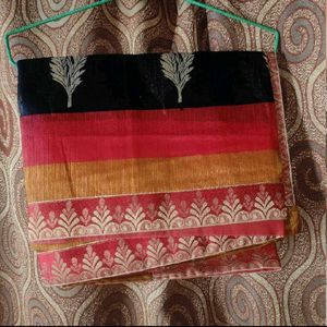 Elegant Black Floral Saree❤️