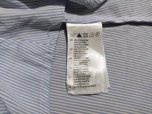 H&amp;M Blue Striped Fitted Shirt (M)