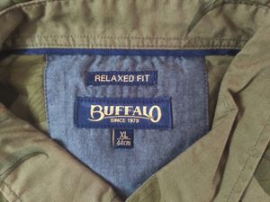 Buffalo Floral Shirt Size 44 | XL Relaxed Fit