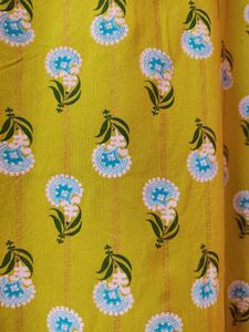 Lemon Green Avaasa Kurta With Gold Gilt Design