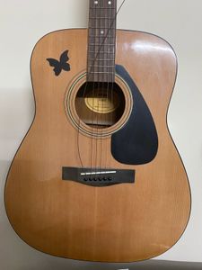 Yamaha Acoustic Guitar F310