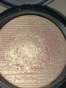 MAC highlighter (beaming blush)