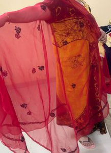 Lucknowi Kurta Set With Cotton Attached Inner