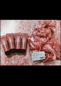 Clinique Aveda Shampoo+ Scrunchies Kit