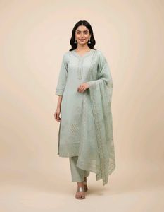 Elegant Green Embroidered Kurta Set