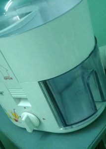 Juicer Machine