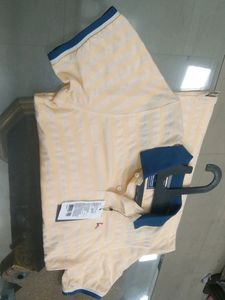 men&#39;s t-shirt half