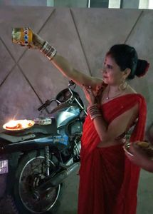 Red Net Saree Without Blouse Just Used Once