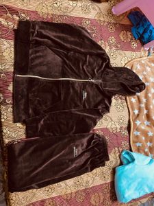 Brown Tracksuit - Cozy &amp; Stylish