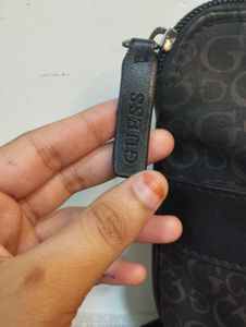 GUESS Crossbody Bag💥