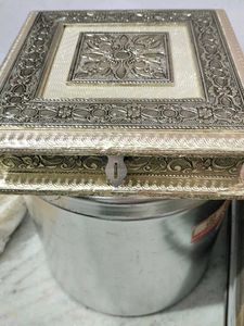Like New Dry Fruit  Box