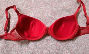 CHINESE RED NEW BRA