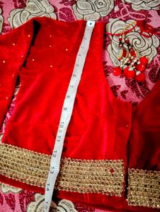 Gorgeous Lehenga Choli Set... blouse velvet fabric