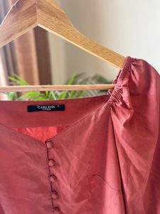 Coral Peplum Puffed Sleeves Crop Top