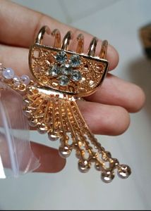 Pearl Studied Clutch/claw/butterfly