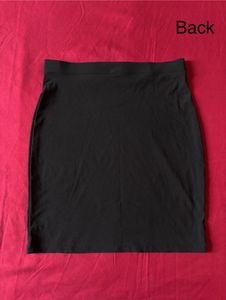 Chic Black Mini Skirt
