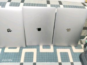 Apple MacBook Pro