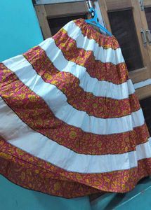 Tiered Floral Print Skirt