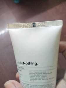 Minimalist Niacinamide Sunscreen