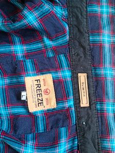 Men Slim Fit Cotton Shirt