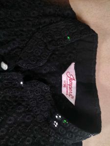 Men&#39;s Embroidered Black Kurta