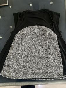 Stylish Black &amp; White Top