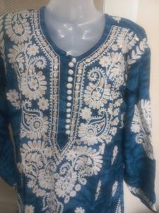 Beautiful Chickenkari Kurti