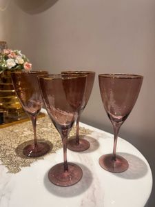Wine Glasses (Set of 4)
