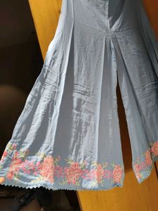 pakistani Embroidered suit