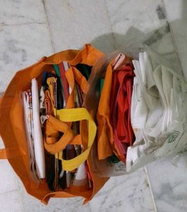 Buy Colourful Cloth Bags, Get Bubble Wraps Free