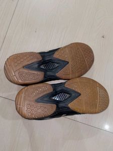 Yonex Sports Shoes