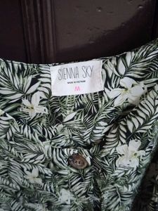 Sale🔥Imported Crop Top In Green Colour