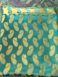 Elegant Green Paisley Saree