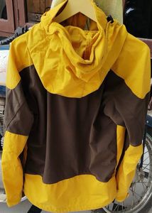 Fjall Raven Zipper