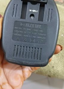 2 old keypad phone