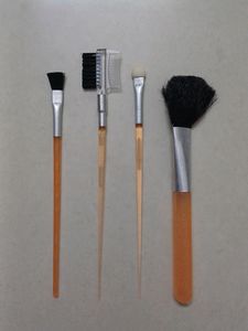 4 Set Of Makeup Brush