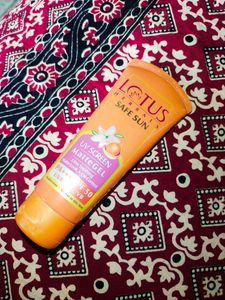 ☀️Lotus Herbals Sunscreen☀️
