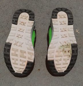 Sports Shoes for 7-11 age kids.