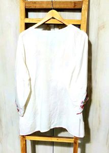 Embroidered off White Top size-44-46