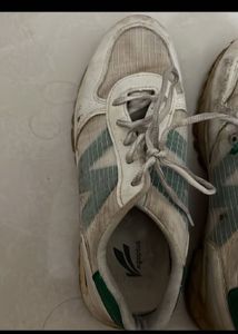 Used Sneakers - Size 42