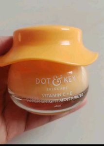 Vitamin C E Super bright Moisturizer New 60ml