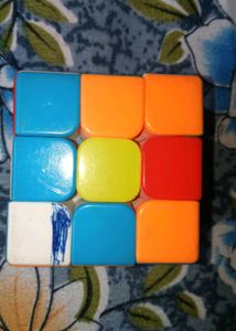 Colorful Rubik&#39;s Cube