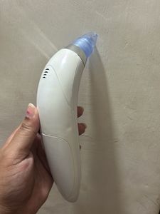 Blackhead Removal Device.