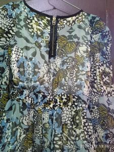 Middy Type Top