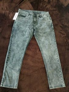 Trendy Grey Wash Denim Jeans