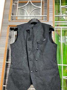Stylish Black Waistcoat