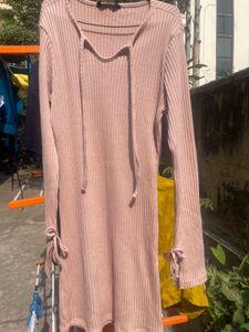 PINK WOOLLEN DRESS