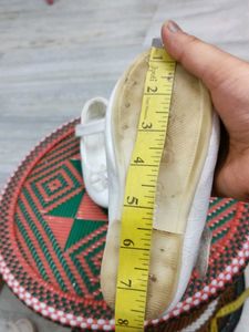 Girls White Dressy Shoes with Bow