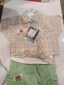 Girl wear clothes Hot pant