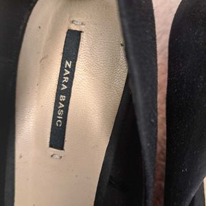 Zara Basic Black Heels